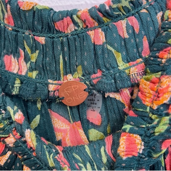 NWT Free People One Suki Blouse Floral Women’s Size Small - Picture 7 of 8